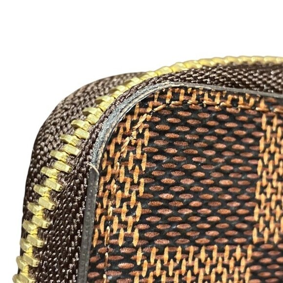 LOUIS VUITTON Brown Damier Wallet - Picture 6 of 9